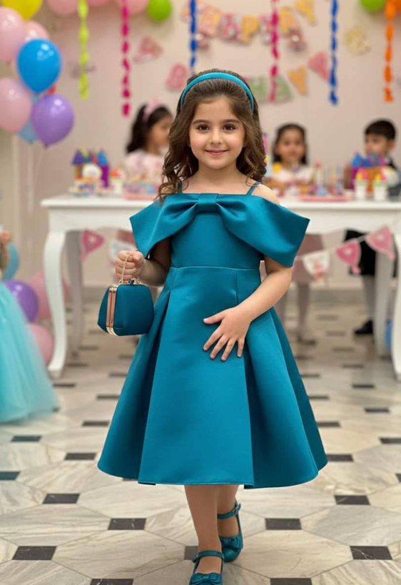 پیراهن مجلسی بچگانه ساتن برای فرشته های روی زمین😍