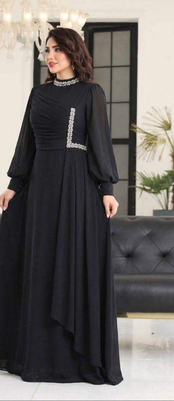 ماکسی مجلسی کاپدار کرپحریر سنگ دوزی آستر دوزی
