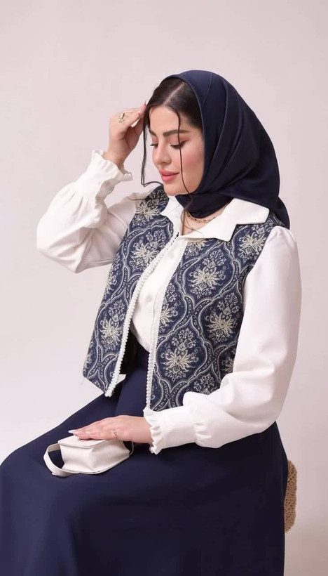 ست سه تیکه جلیقه و شومیز و دامن 🧵 کرپ لینن شانتون درجه یک لخت لطیف و گرم بالا بدون دید