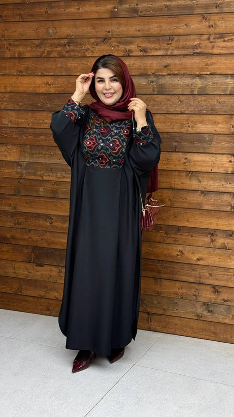 مانتو عبایی نورا الیزه درجه یک با خرجکار سوزندوزی هندی