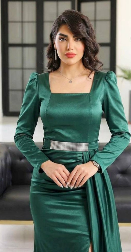 ماکسی مجلسی ساتن درجه یک چاکدار 💞شالدار 💞کمربند