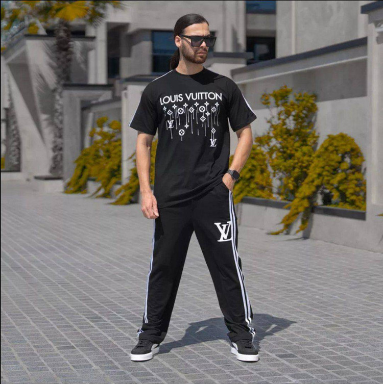 ست اسپرت سوپر نخ پنبه تیشرت شلوارنواردوزی LOUIS VUITTON