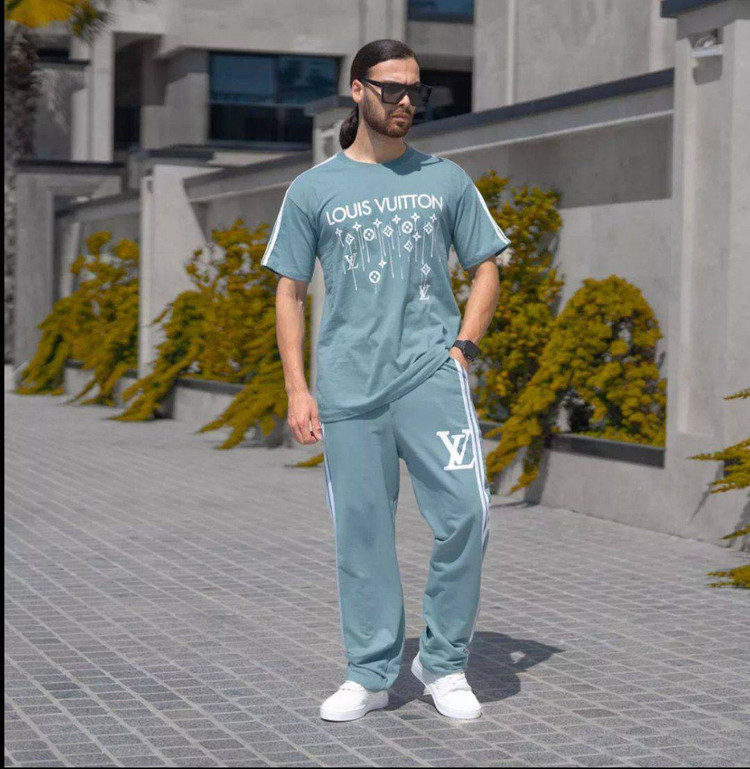 ست اسپرت سوپر نخ پنبه تیشرت شلوارنواردوزی LOUIS VUITTON