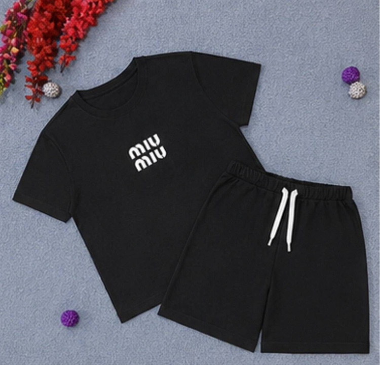 ست کراپ شورتک MIUMIUسوپر نخ پنبه کیفیت عالی